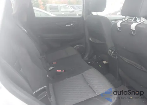 2018 Nissan Rogue Sv z USA, uszkodzony, nr VIN KNMAT2MV0JP577312